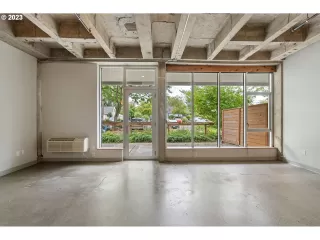 Photo #6: 23393154 Listing 