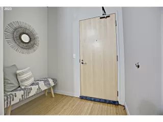 Photo #3: 23394461 Listing 