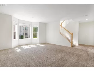 Photo #3: 23394604 Listing