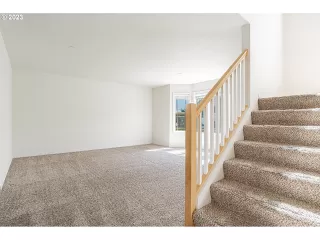 Photo #4: 23394604 Listing