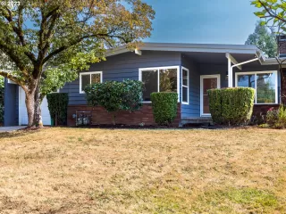 Click for more information on MLS # 23396211 : 2446 SE 76TH AVE 1 More Details about MLS # 23396211 : 2446 SE 76TH AVE 1