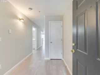 Photo #1: 23396951 Listing