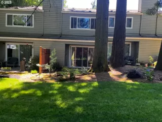 Photo #1: 23398502 Listing