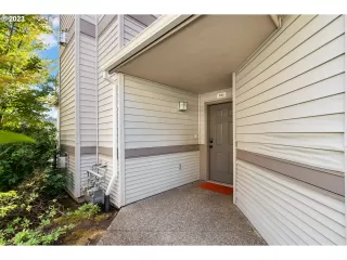 Photo #5: 23407022 Listing 