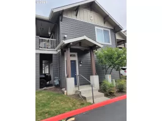 Photo #2: 23407294 Listing