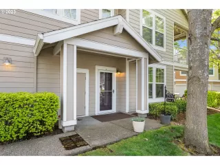 Photo #2: 23407522 Listing