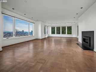 Photo #1: 23409377 Listing