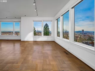 Photo #3: 23409377 Listing