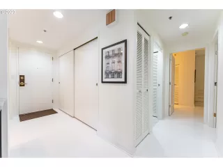 Photo #6: 23409891 Listing 