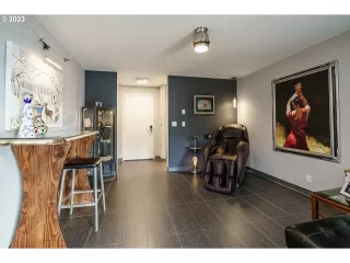 Photo #5: 23411657 Listing 