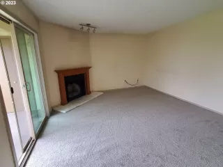 Photo #2: 23411864 Listing 