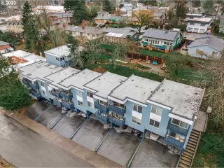 Photo #1: 23412878 Listing