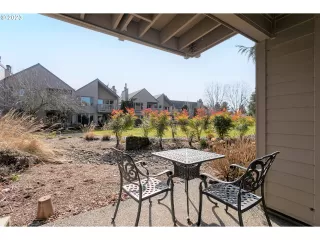 Photo #2: 23414203 Listing