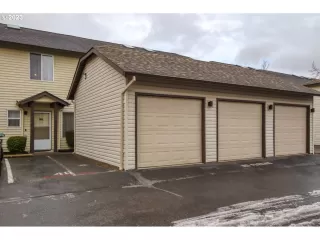 Photo #1: 23414273 Listing 