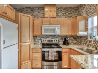 Photo #3: 23414273 Listing 