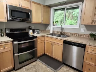 Photo #3: 23414953 Listing 