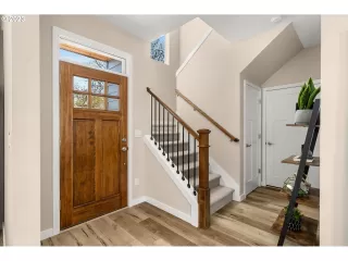Photo #6: 23415042 Listing