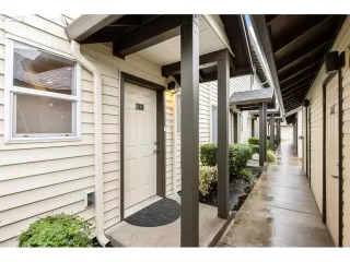 Photo #2: 23419897 Listing