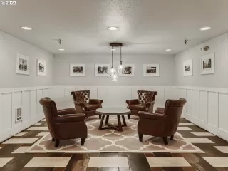 Photo #2: 23420275 Listing