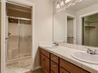 Photo #3: 23420297 Listing