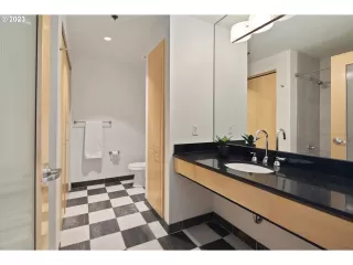 Photo #2: 23420350 Listing 