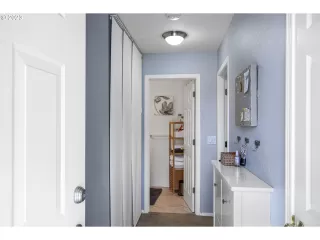 Photo #2: 23421017 Listing