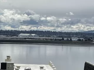 Photo #6: 23421051 Listing