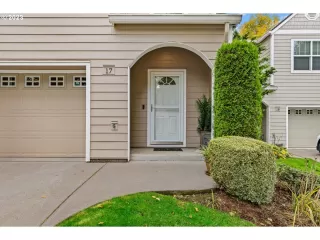 Photo #4: 23421063 Listing