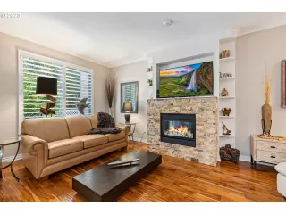 Photo #5: 23421063 Listing