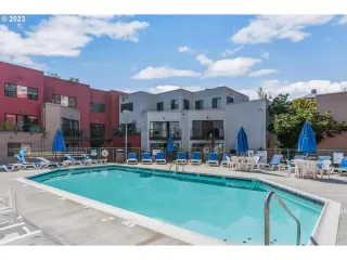 Photo #1: 23422494 Listing