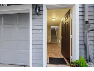 Photo #3: 23424033 Listing 