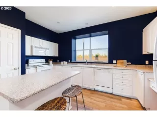 Photo #4: 23424033 Listing 