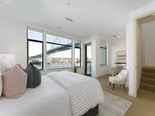 Photo #2: 23424329 Listing