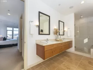 Photo #4: 23424329 Listing