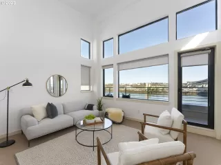 Photo #6: 23424329 Listing