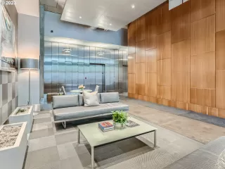 Photo #6: 23430442 Listing 