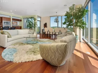 Photo #1: 23433091 Listing 