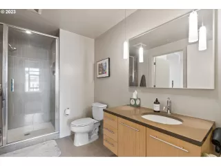 Photo #4: 23436375 Listing 