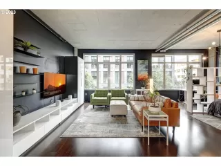 Photo #3: 23437696 Listing