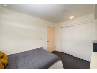 Photo #3: 23439258 Listing
