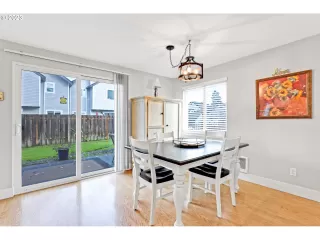 Photo #6: 23439281 Listing