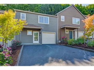 Photo #2: 23439505 Listing