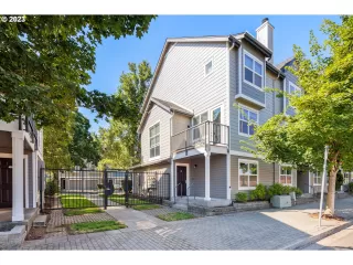 Photo #3: 23439885 Listing 