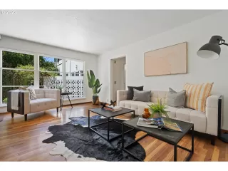 Photo #4: 23440846 Listing 