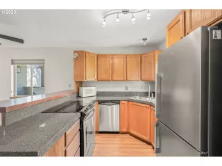 Photo #1: 23442836 Listing 