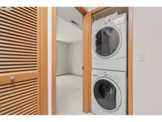 Photo #6: 23442836 Listing 