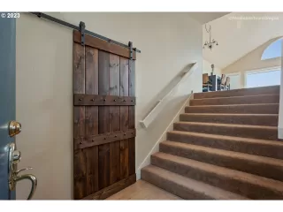 Photo #1: 23444986 Listing