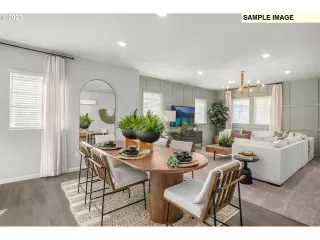 Photo #5: 23445924 Listing