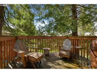 Photo #3: 23446437 Listing