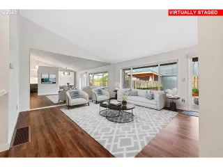 Photo #5: 23447307 Listing 